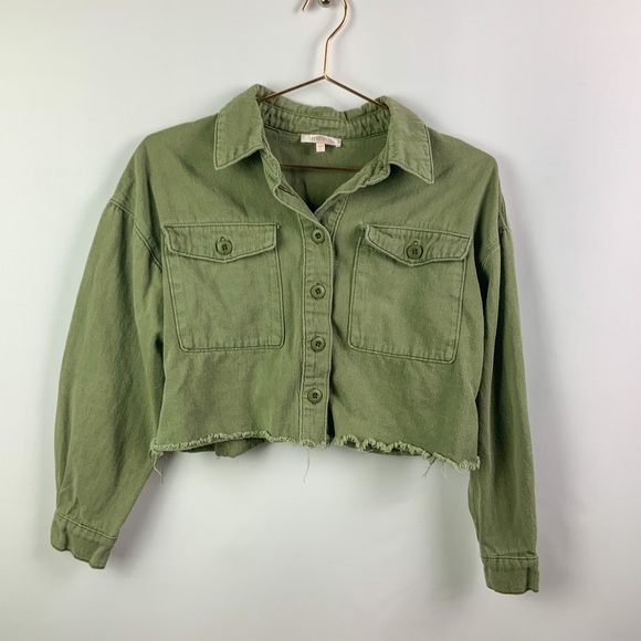 LOTTIE MOSS Cropped Button and Pocket Jacket - Picture 9 of 9